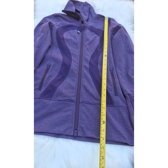 Lululemon in Stride Jacket - Picture 7 of 7
